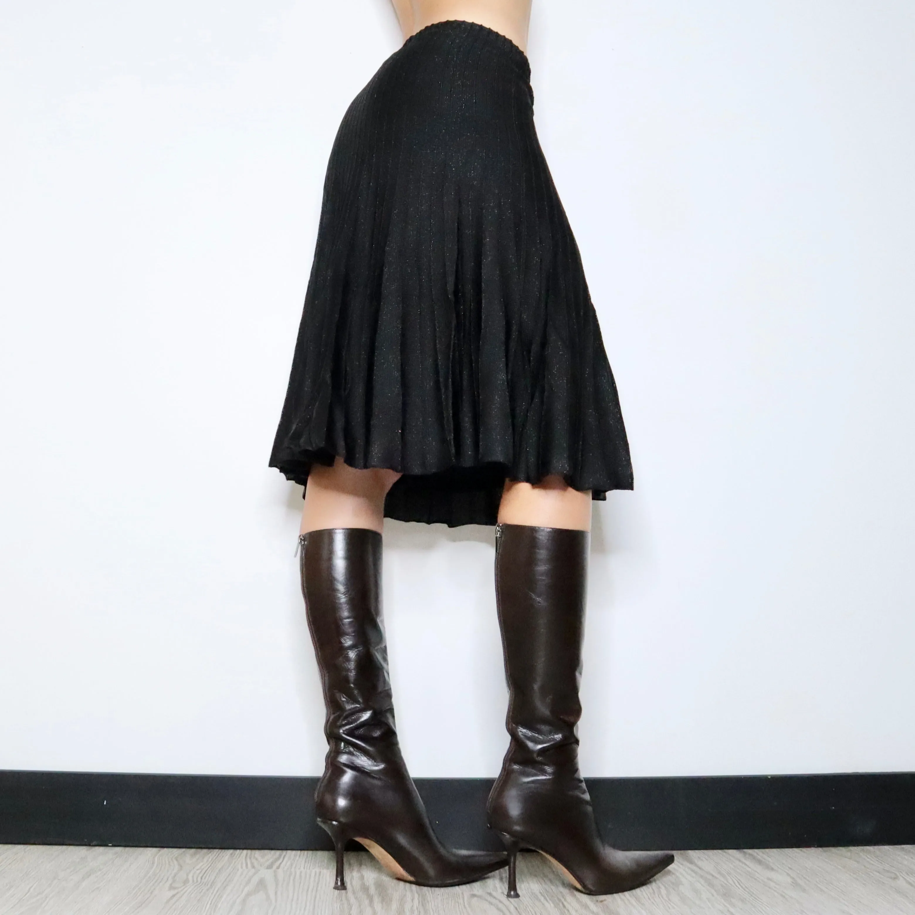 90s ST. JOHN Pleated Knit Skirt (S)
