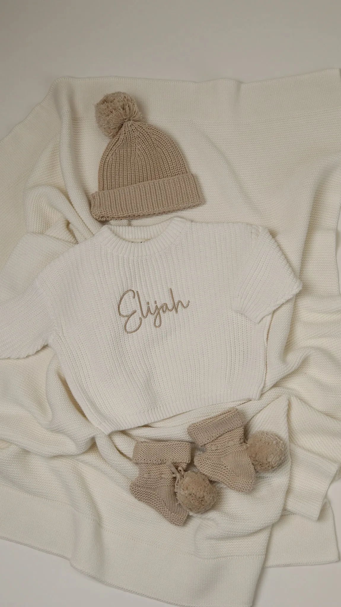 Baby Knitted Pom Pom Booties I Beige