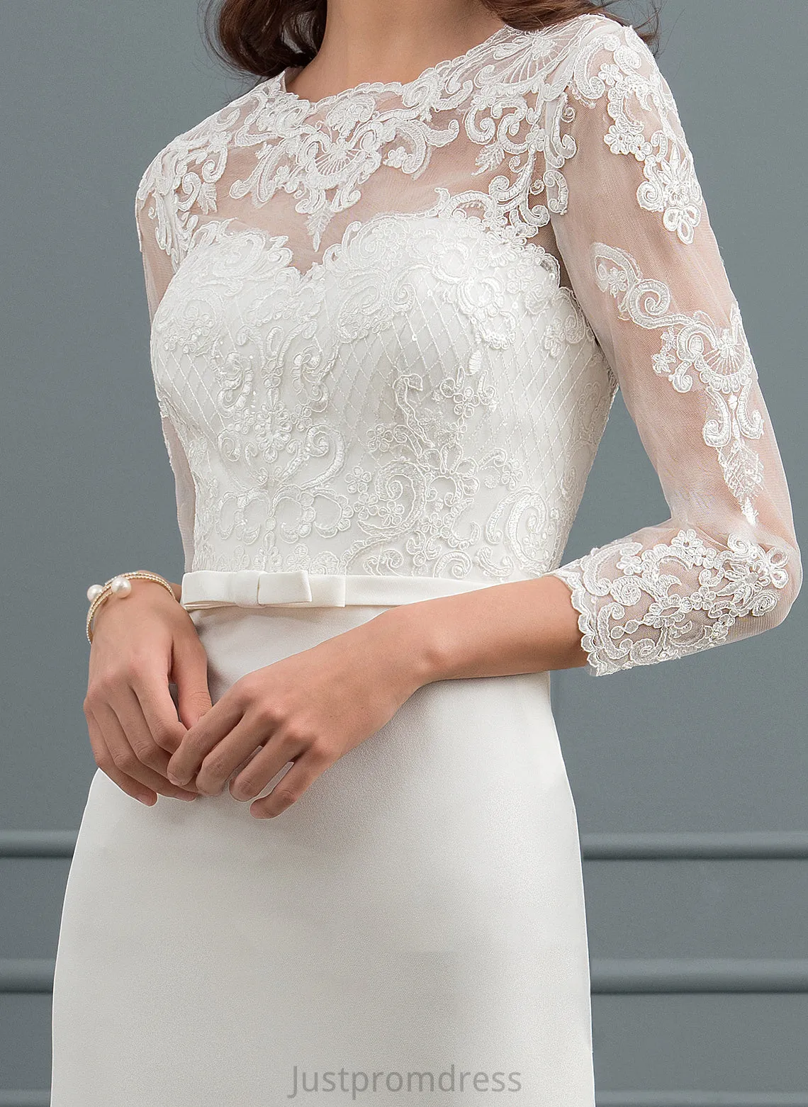 Dress Bow(s) Knee-Length With Lace Crepe Wedding Stretch Sheath/Column Wedding Dresses Setlla Illusion Sequins