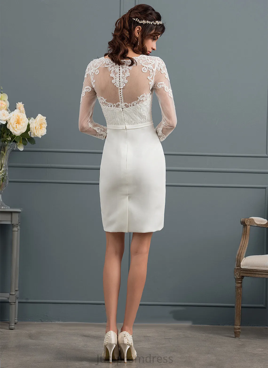 Dress Bow(s) Knee-Length With Lace Crepe Wedding Stretch Sheath/Column Wedding Dresses Setlla Illusion Sequins